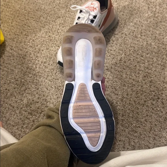 Nike Air Max 270 White with Orange Highlights - Picture 2 of 3